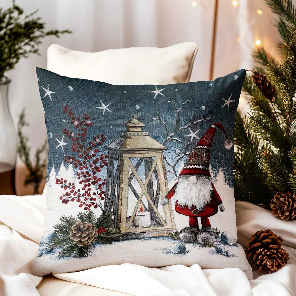 Vianočná gobelínová obliečka na vankúš Škriatok s lampášom Chenille IT011